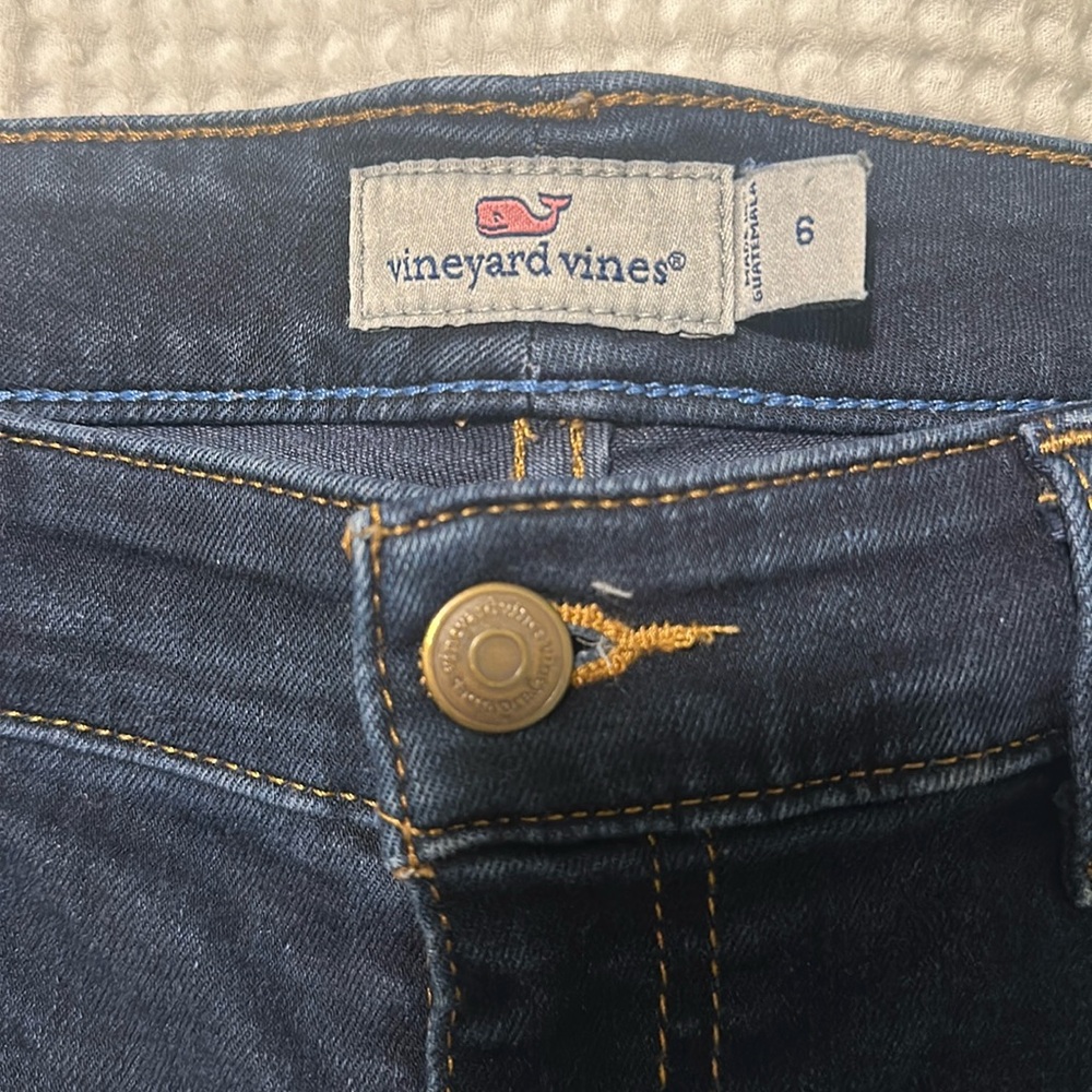 Vineyards vines size 6 skinny jeans, deep denim